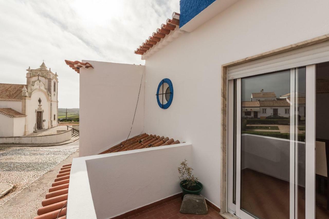Lovelystay - 3 Bedroom Apartment In Vila Do Bispo Bagian luar foto